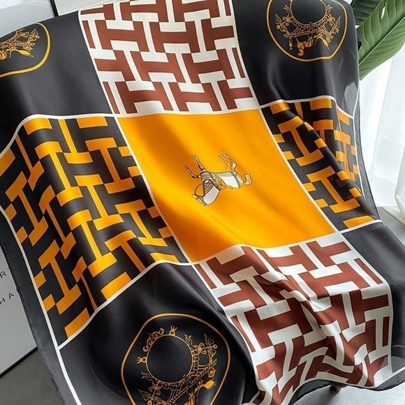 Miss Harper Women Long Scarf/Shawl/body wrap - Picture 2 of 2